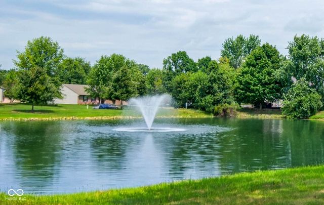 776 Shore View Drive, Franklin, IN 46131
