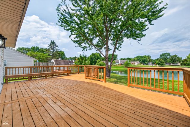 776 Shore View Drive, Franklin, IN 46131