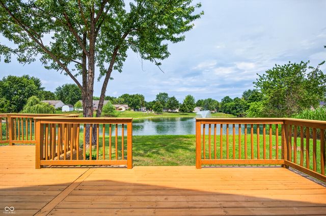 776 Shore View Drive, Franklin, IN 46131