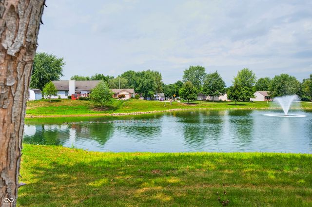 776 Shore View Drive, Franklin, IN 46131