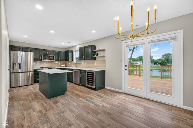 776 Shore View Drive, Franklin, IN 46131