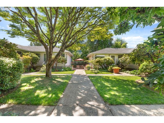 2940 Se BROOKLYN St, Portland, OR 97202