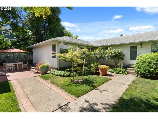 2940 Se BROOKLYN St, Portland, OR 97202