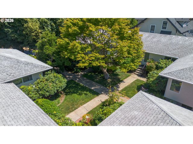 2940 Se BROOKLYN St, Portland, OR 97202