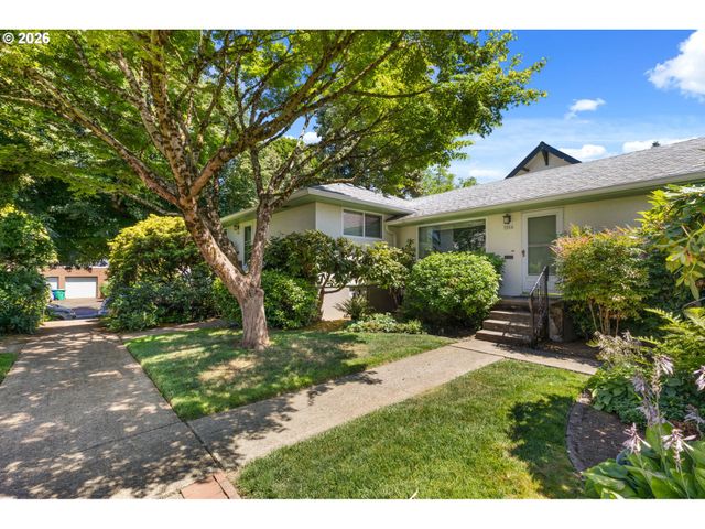 2940 Se BROOKLYN St, Portland, OR 97202