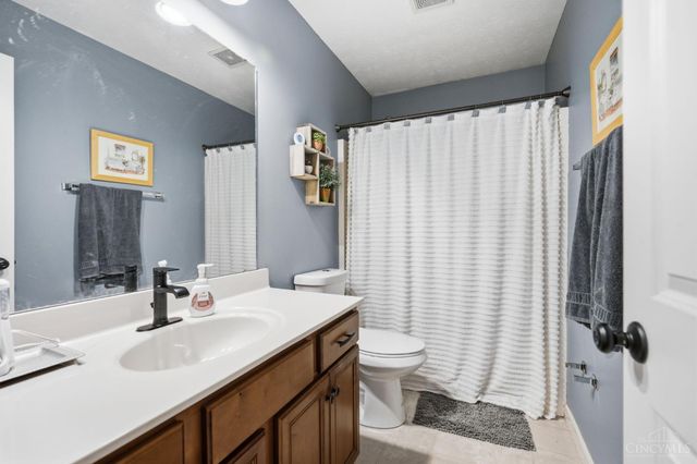 225 George Lewis Court, Harrison, OH 45030