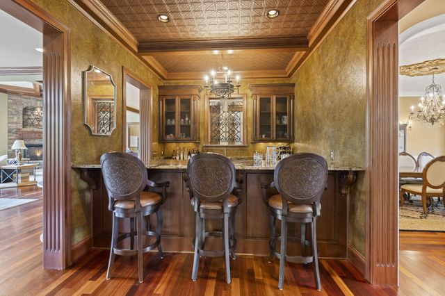 944 Squire Oaks Drive, Villa Hills, KY 41017