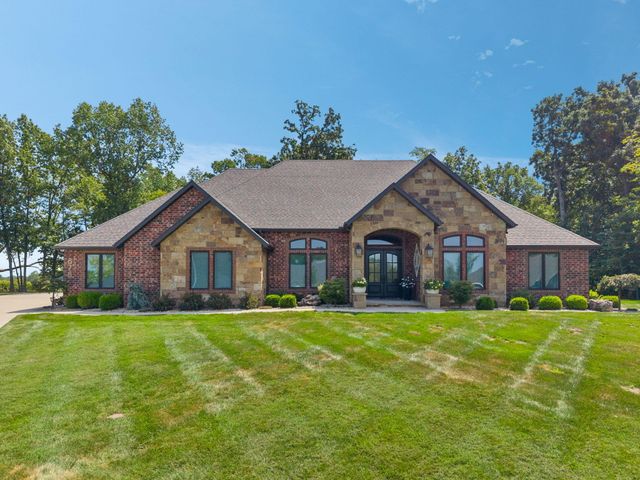878 E Galway Court, Nixa, MO 65714