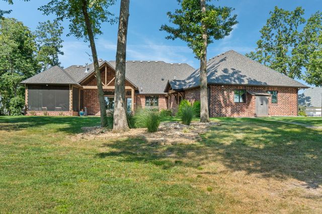 878 E Galway Court, Nixa, MO 65714