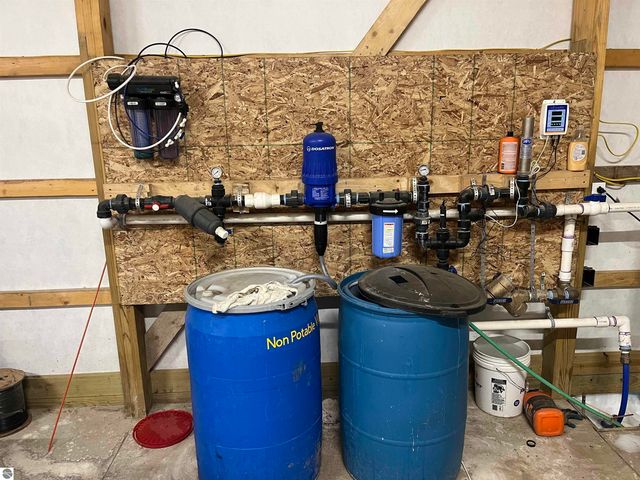 808 Kresnak Road, Mancelona, MI 49659