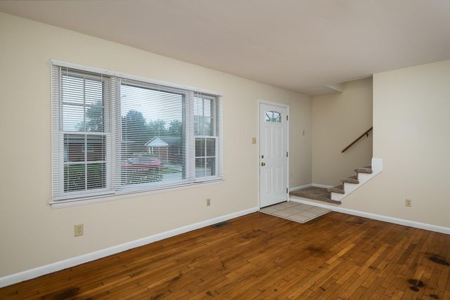 2457 Butternut Hill Court, Lexington, KY 40509