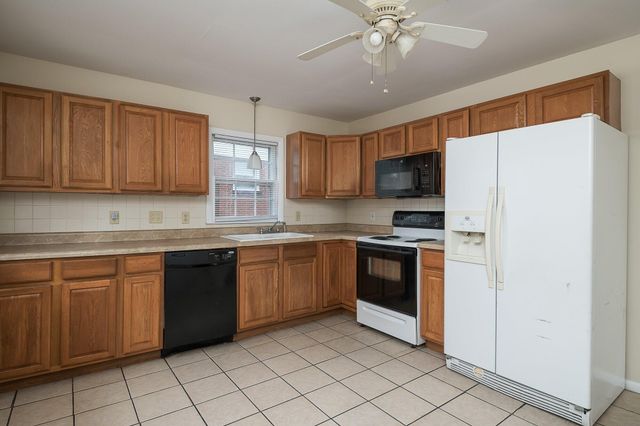 2457 Butternut Hill Court, Lexington, KY 40509