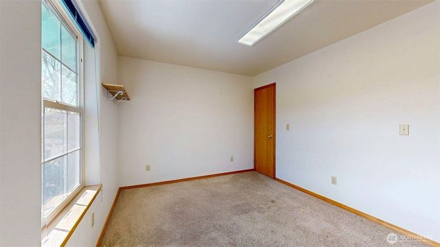 16 River Overlook Street, Omak, WA 98841