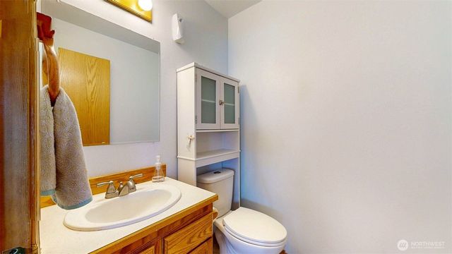 16 River Overlook Street, Omak, WA 98841