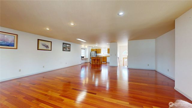 16 River Overlook Street, Omak, WA 98841