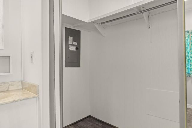 7356 WESTERN CIRCLE DRIVE, Brooksville, FL 34613