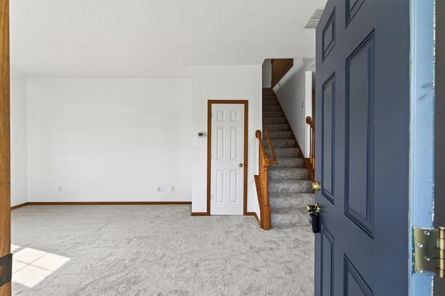 920 Princeton Avenue, Shakopee, MN 55379