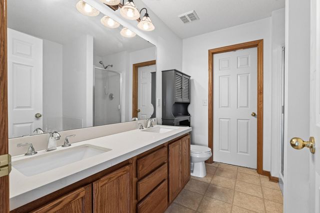 920 Princeton Avenue, Shakopee, MN 55379