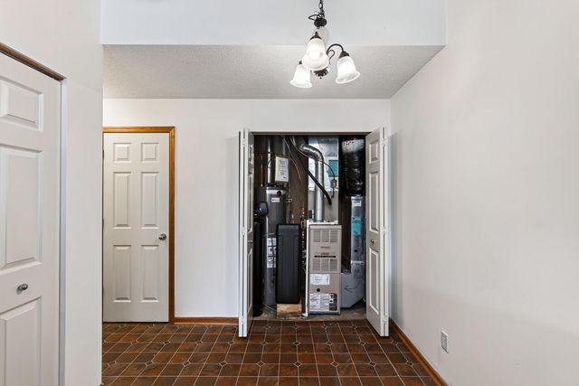 920 Princeton Avenue, Shakopee, MN 55379