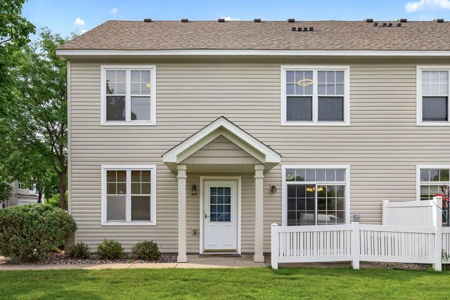 920 Princeton Avenue, Shakopee, MN 55379