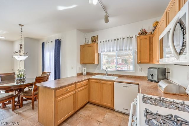 3910 Legend Hills Street 103, Las Vegas, NV 89129
