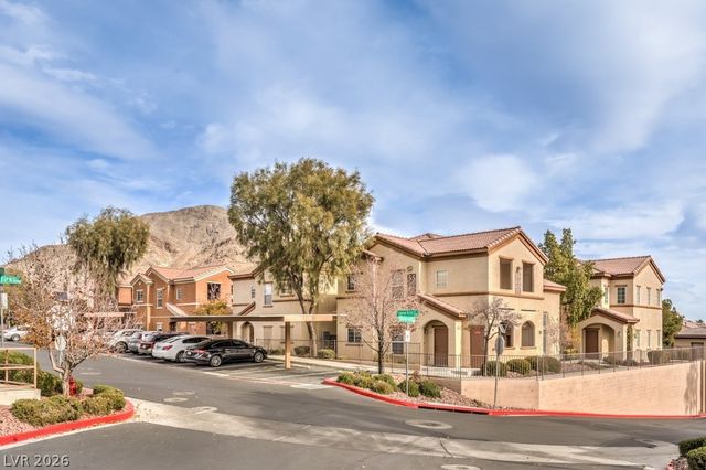 3910 Legend Hills Street 103, Las Vegas, NV 89129