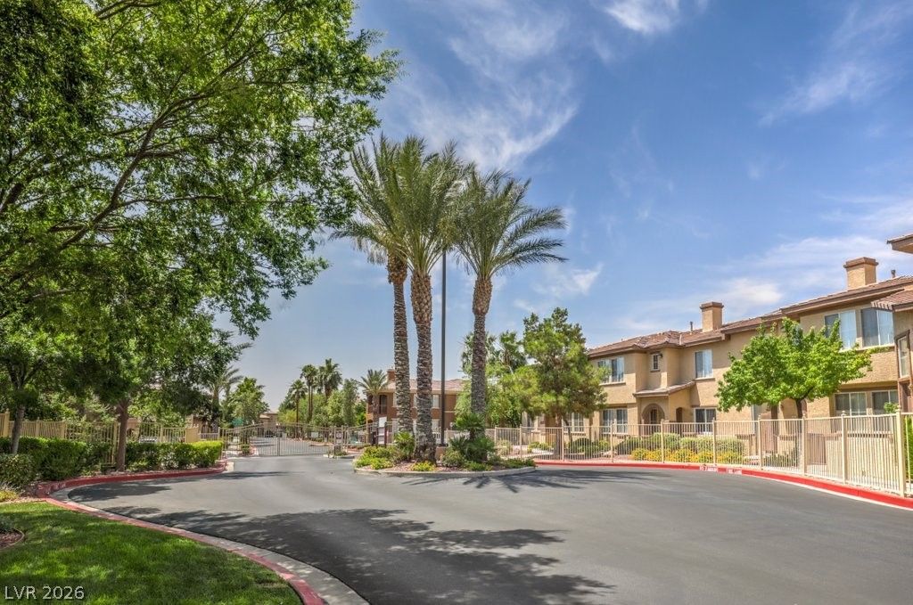 3910 Legend Hills Street 103, Las Vegas, NV 89129