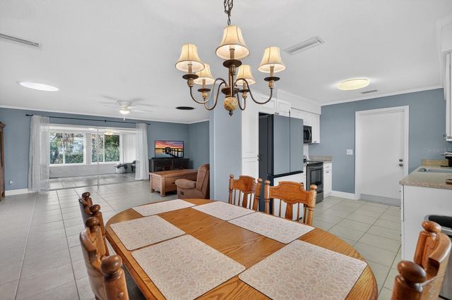 30 LONGFELLOW CIRCLE, Ormond Beach, FL 32176