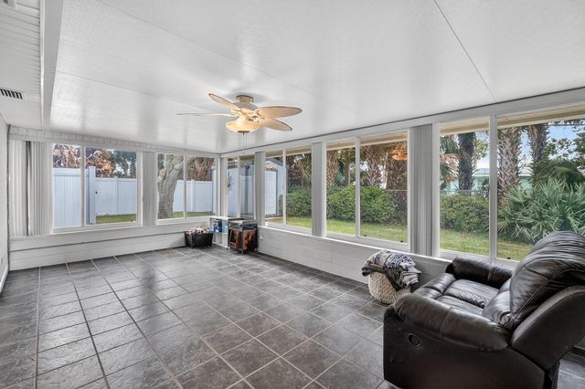 30 LONGFELLOW CIRCLE, Ormond Beach, FL 32176