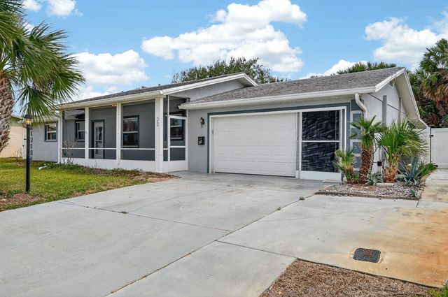 30 LONGFELLOW CIRCLE, Ormond Beach, FL 32176