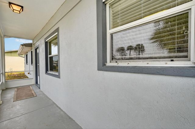 30 LONGFELLOW CIRCLE, Ormond Beach, FL 32176