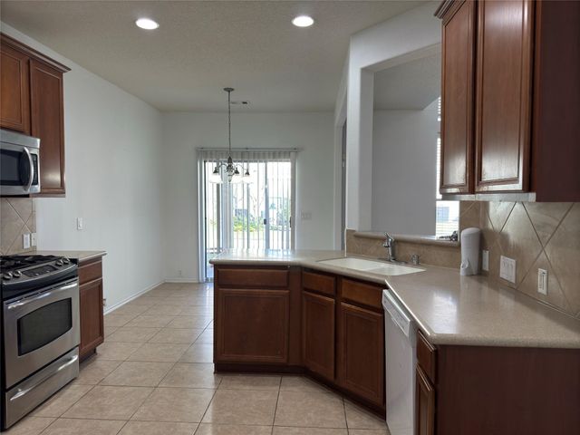 13600 Breton Ridge Street 36C, Houston, TX 77070