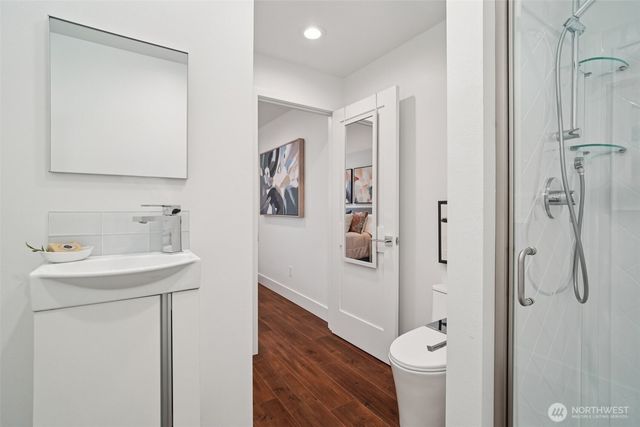 13643 SE 10th Street SE, Bellevue, WA 98005