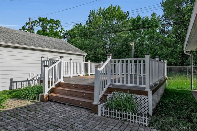 138 Mcnaughton Avenue, Cheektowaga, NY 14225
