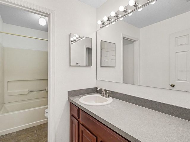 3905 CARDIFF PLACE, Parrish, FL 34219