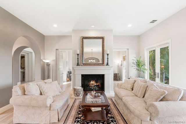 2105 Timneh Court, Oceanside, CA 92057