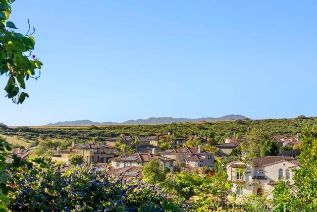 2105 Timneh Court, Oceanside, CA 92057