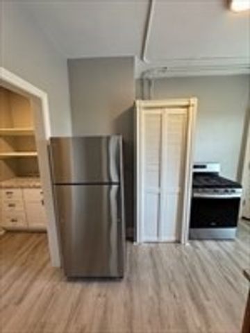 852 Washington St 3, Norwood, MA 02062