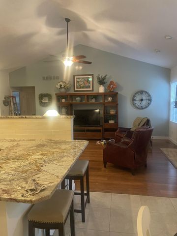 130 Trail E, Etna, OH 43062