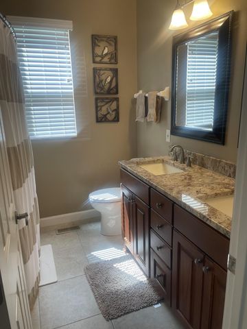 130 Trail E, Etna, OH 43062