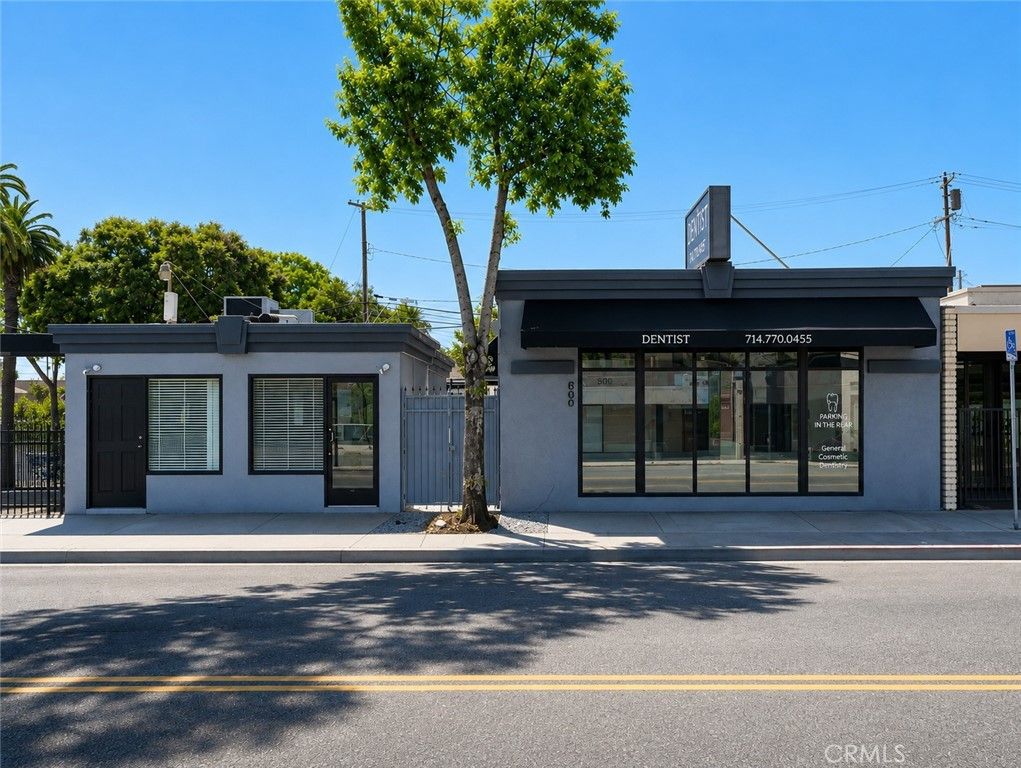 504 S Harbor, Fullerton, CA 92832 — exterior