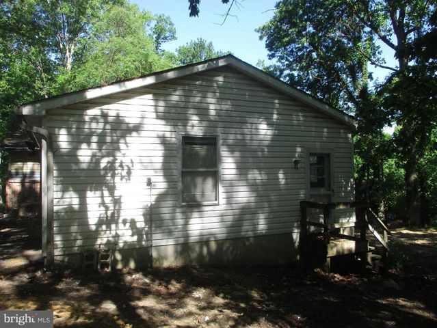 49 CRESTWOOD DR, Elkton, MD 21921