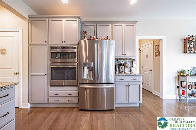 1050 Kressler Road, Lower Macungie Twp, PA 18103