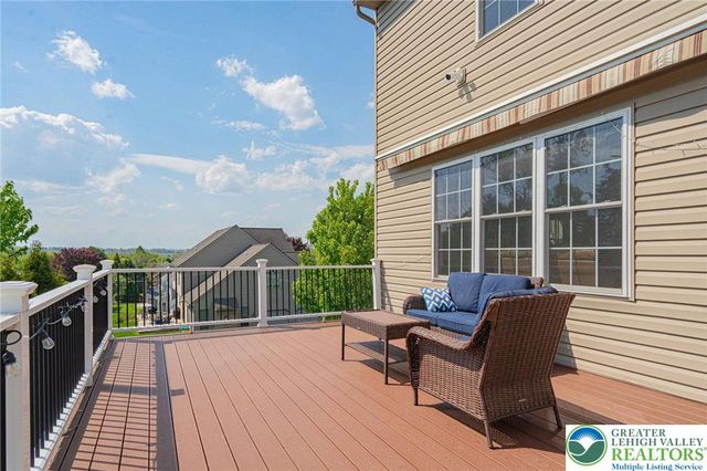 1050 Kressler Road, Lower Macungie Twp, PA 18103