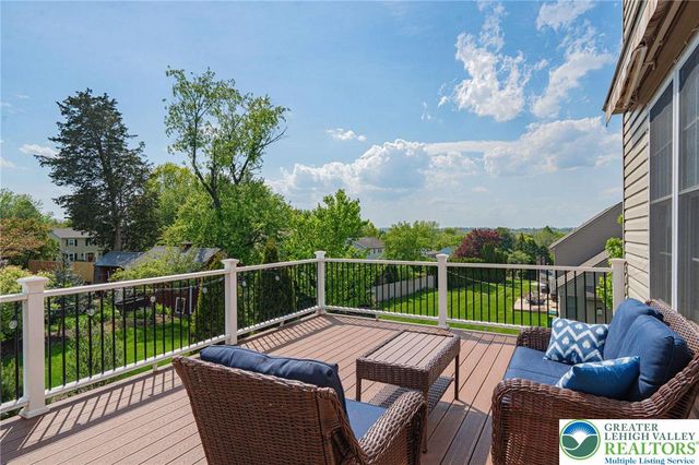 1050 Kressler Road, Lower Macungie Twp, PA 18103