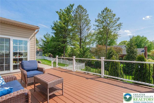 1050 Kressler Road, Lower Macungie Twp, PA 18103