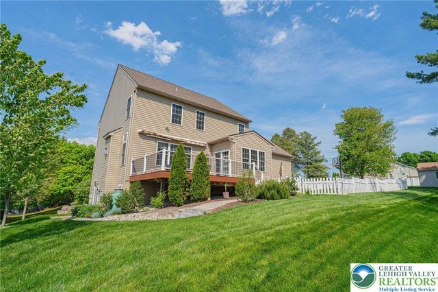 1050 Kressler Road, Lower Macungie Twp, PA 18103