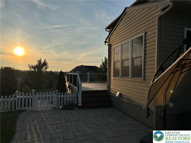 1050 Kressler Road, Lower Macungie Twp, PA 18103