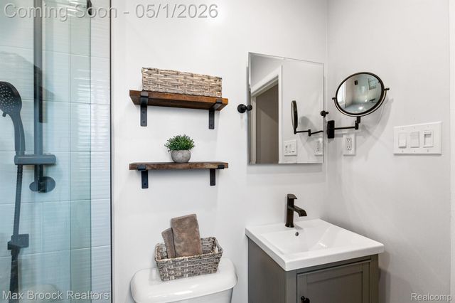 3818 EDGELAND Avenue, Royal Oak, MI 48073