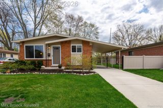 3818 EDGELAND Avenue, Royal Oak, MI 48073